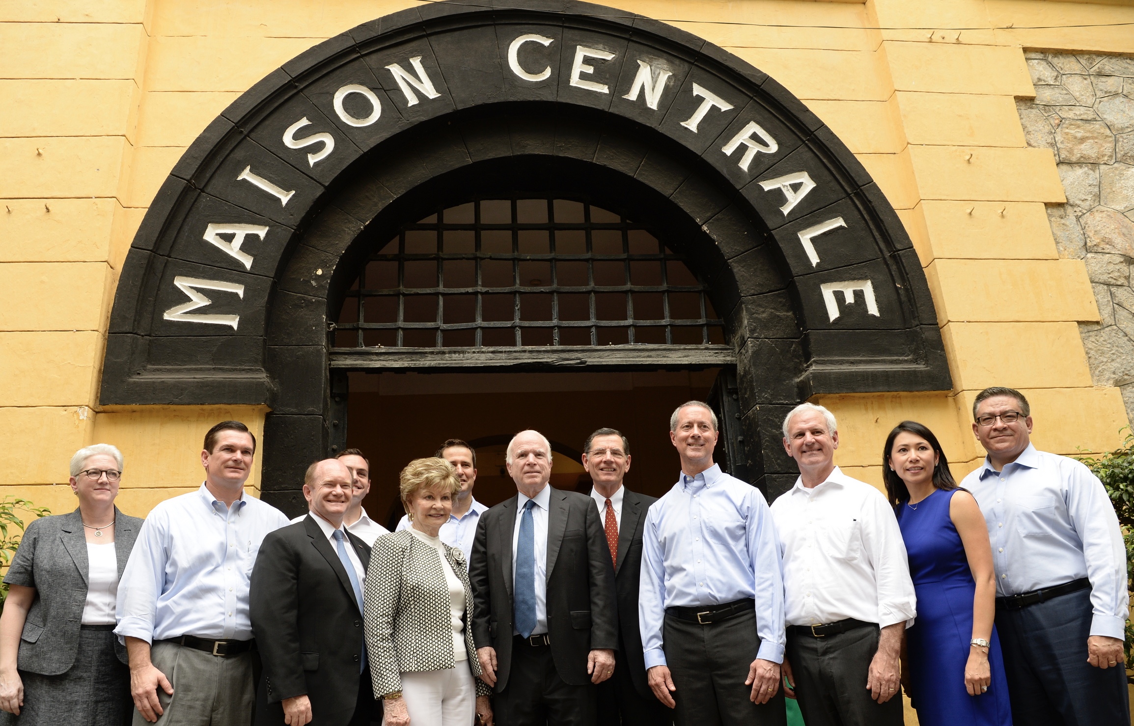 tour  of  hoa  lo  prison  and  truc  bach  lake  34198224713  o 